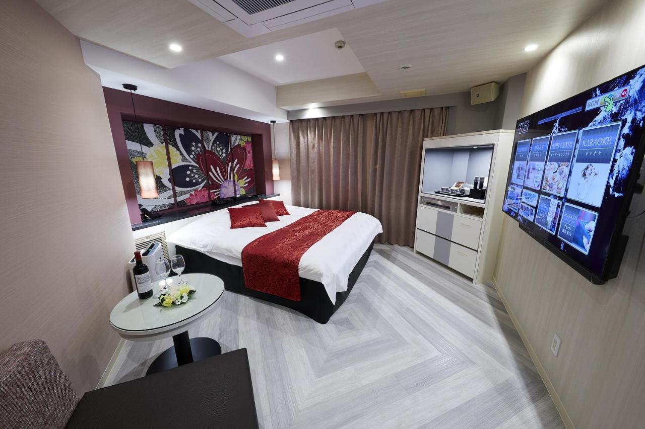 Hotel Sen (Adults Only) Osaka Buitenkant foto